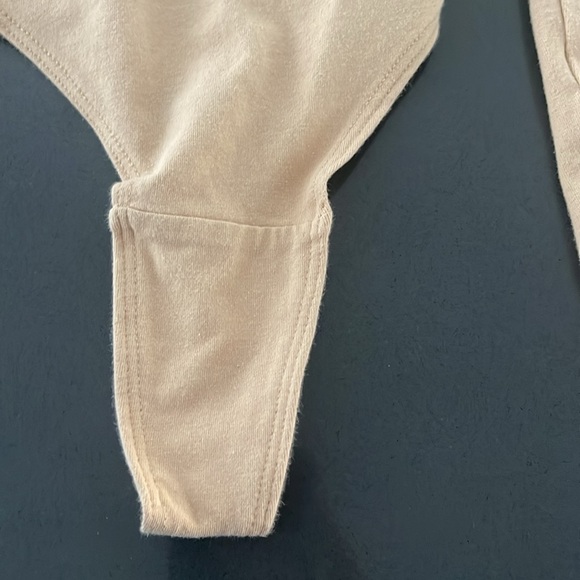 Cream bodysuit - Picture 4 of 9